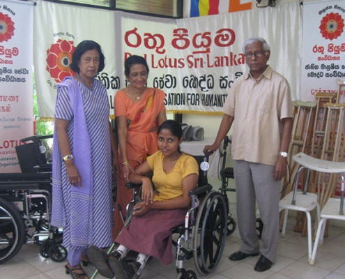 Red-Lotus-Medical-Equipment-Donations-04